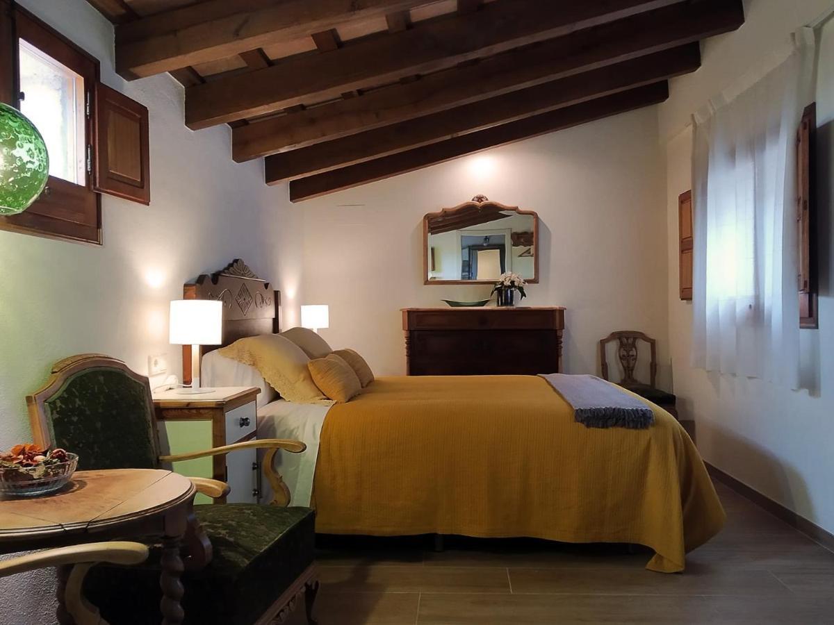 Mas Gibert Guest House Sant Gregori Exterior foto