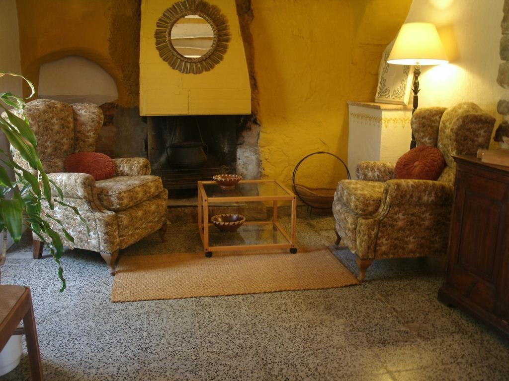 Mas Gibert Guest House Sant Gregori Exterior foto